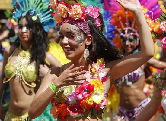 Carnaval tropical de Paris.